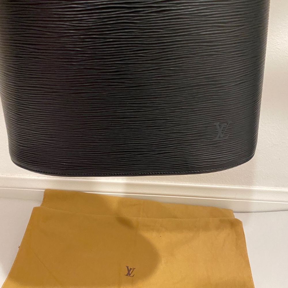 LV bucket bag